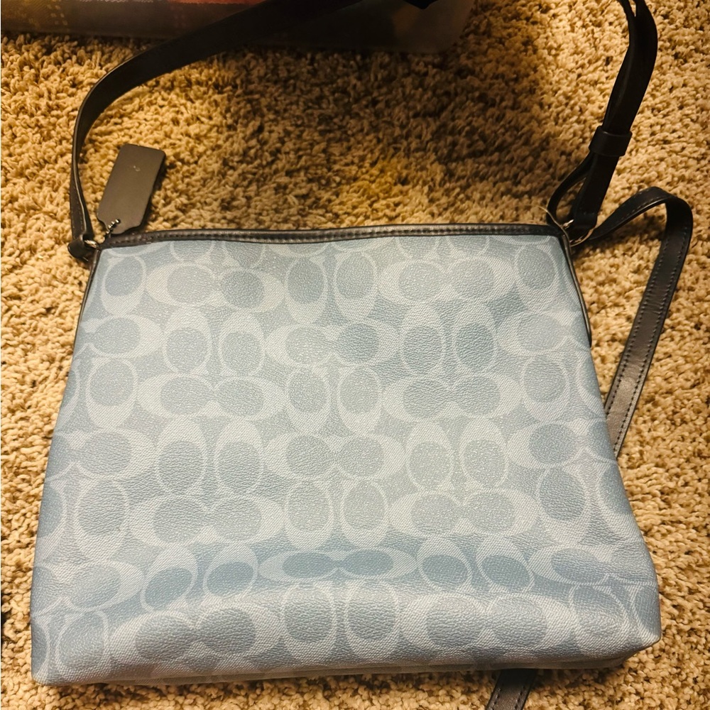 Coach bag - Picture 2 of 4